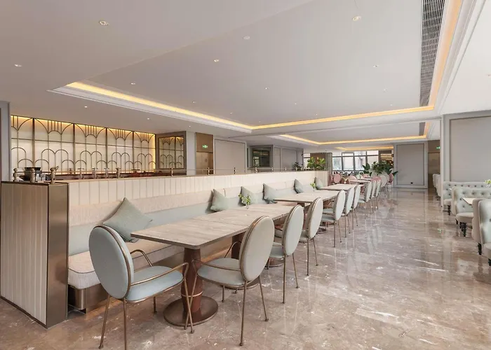 Mercure Guangzhou Tianhe Sports Center