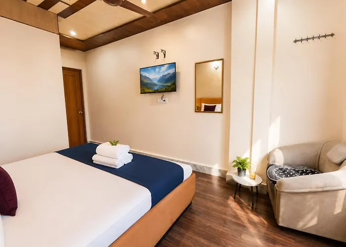The Kashi Dham P Guest House Varanasi