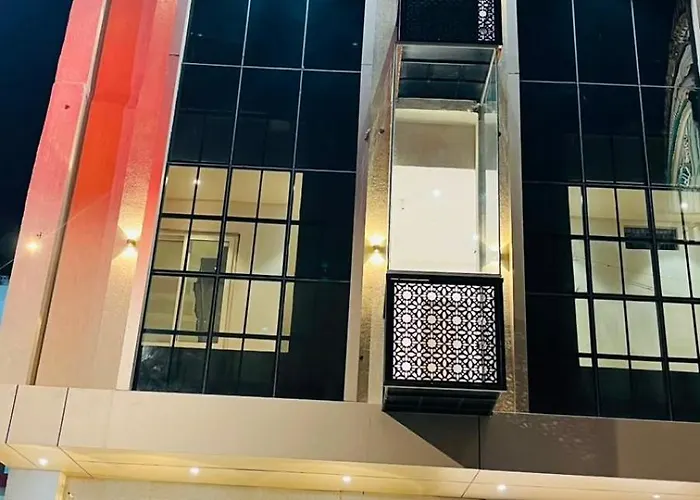 Hotel Kanhaiya Palace Ayodhya