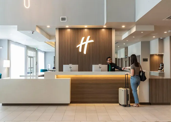 Holiday Inn & Suites Commerce City - Denver Airport By Ihg