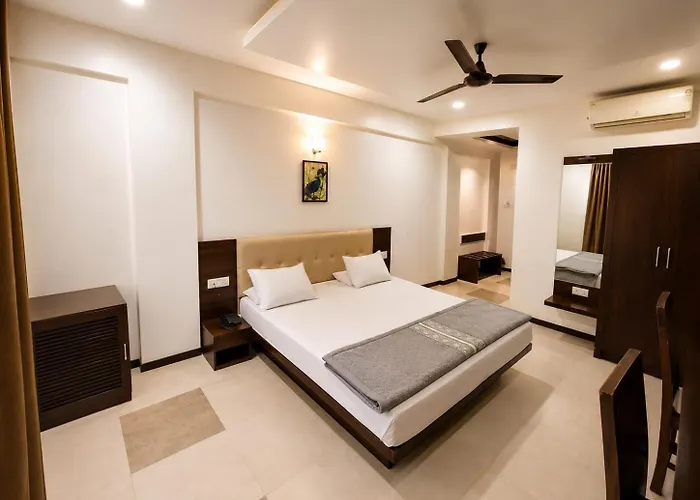 Hotel Pride Executive Satara