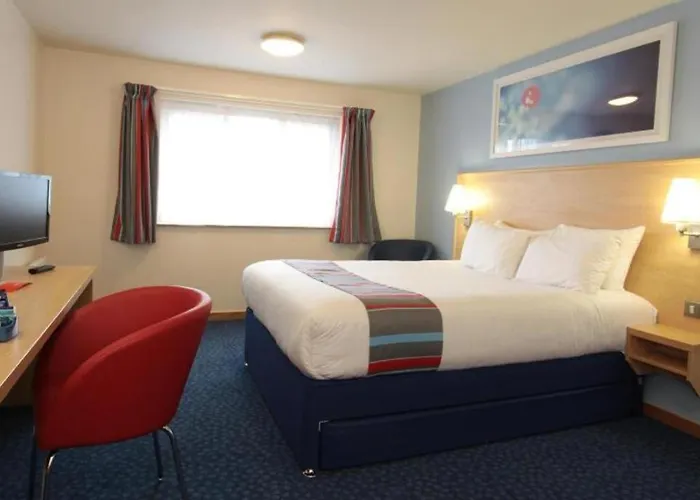 Travelodge Birmingham Central Broadway Plaza