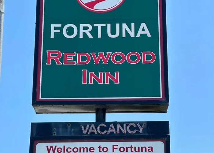 Fortuna Redwood Inn