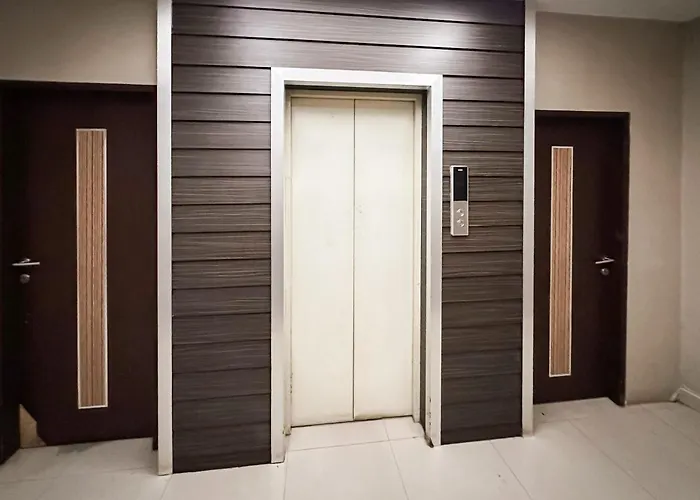 Urbanview Hotel Bumi Malaya Medan