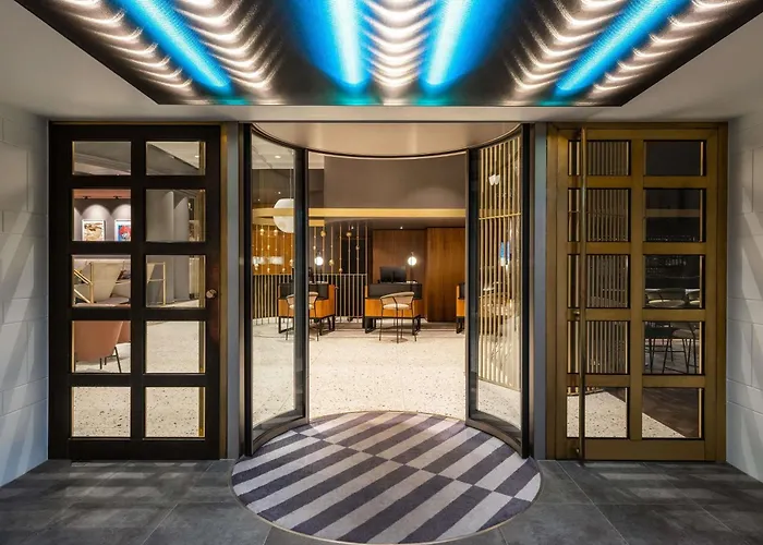 Hotel PULLMAN Stuttgart Fontana