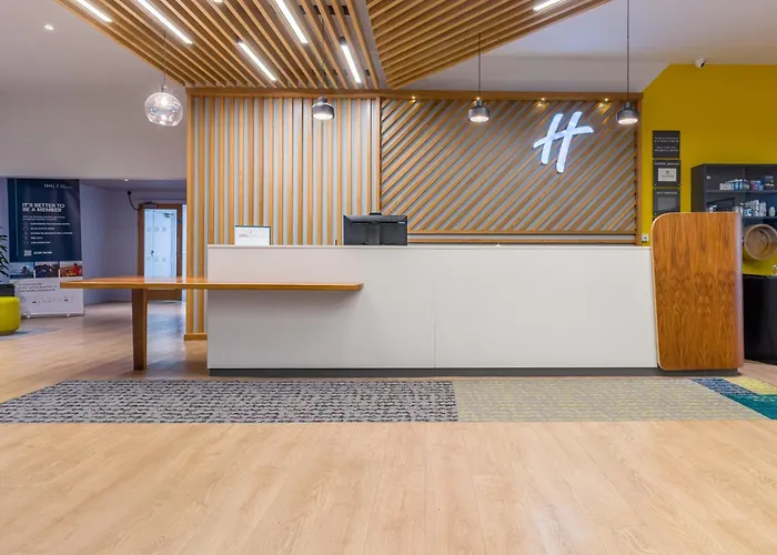 Holiday Inn Newport By Ihg