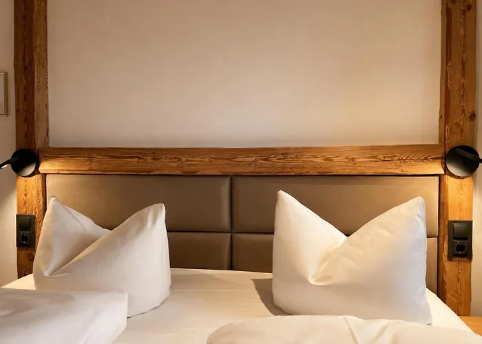 Hotel Gruener Baum Wurzburg