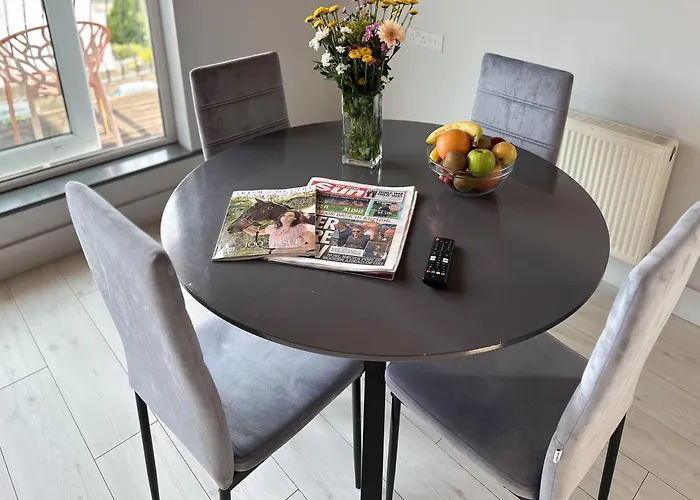 Bella Vista Hotel & Self Catering Suites Cobh