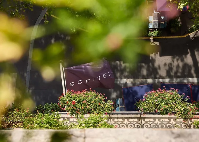 Sofitel Paris Baltimore Tour Eiffel