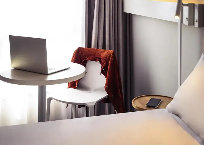 Ibis Annecy - Cran-Gevrier Hotel