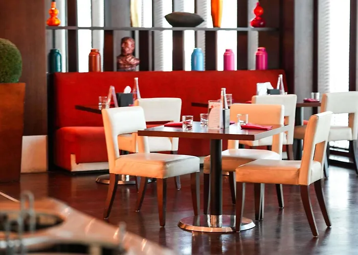 Hotel Moevenpick Grand Al Bustan Dubái