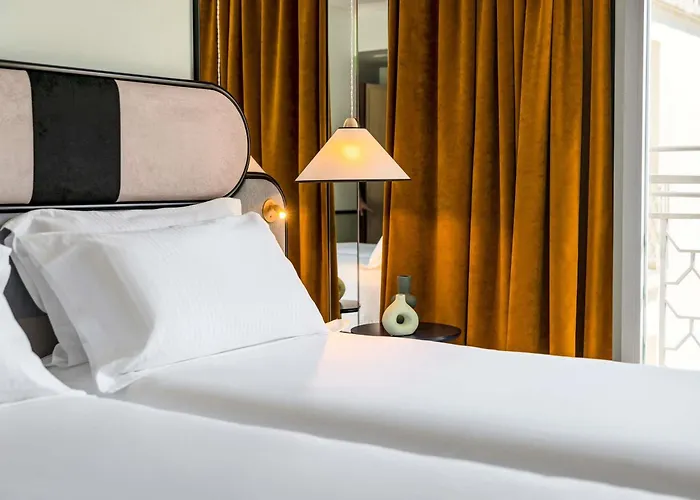 Hotel Faubourg Galant Paris - Handwritten Collection
