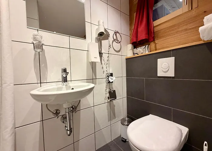 Hotel Waldrand Lenk