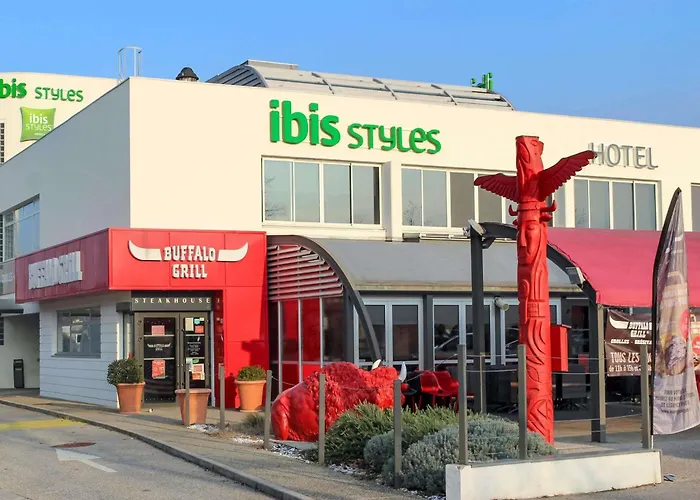 Hotel Ibis Styles Crolles Grenoble A41