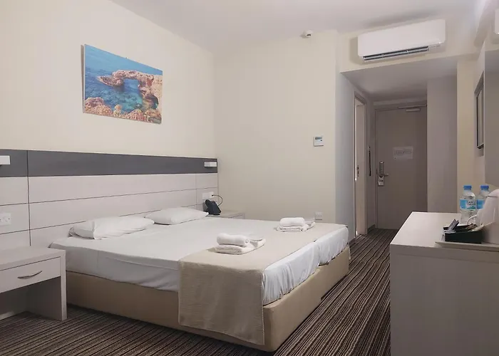 Christofinia Hotel Ayía Nápa