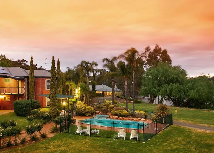 Clare Country Club Hotel