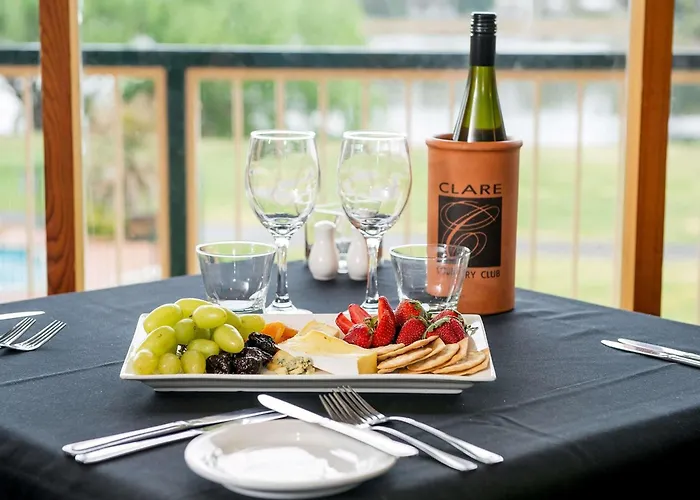 Clare Country Club Hotel