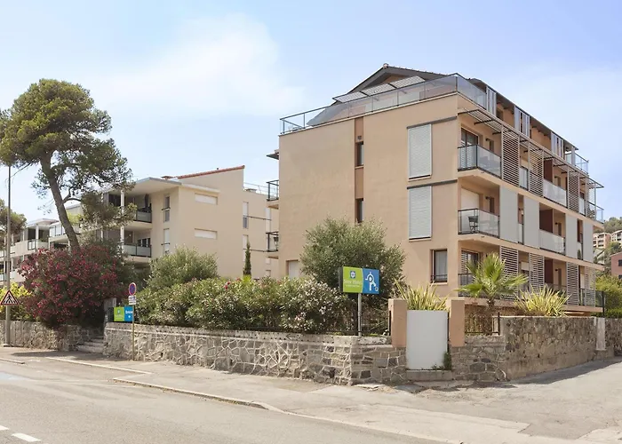 Hotel Le Virevent Saint-Raphael 