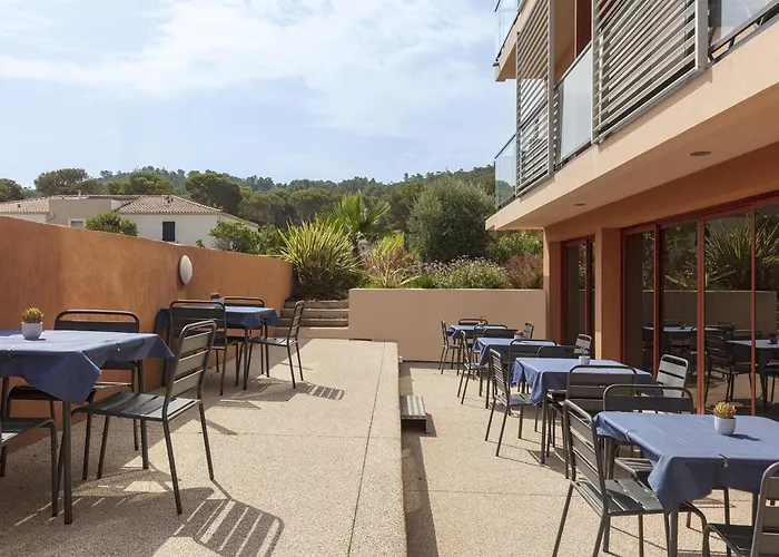 Hotel Le Virevent Saint-Raphael 