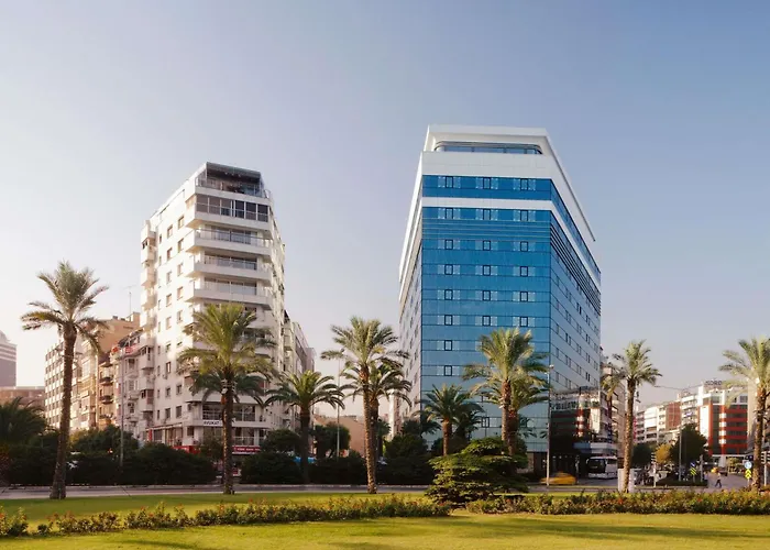 Mövenpick Hotel İzmir