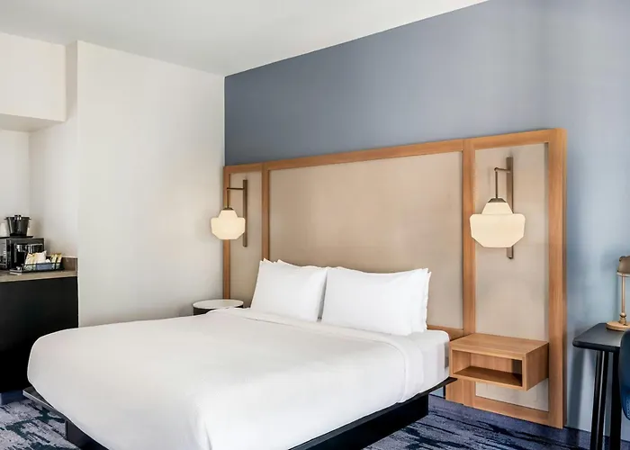 Fairfield Inn & Suites San Diego Old Town