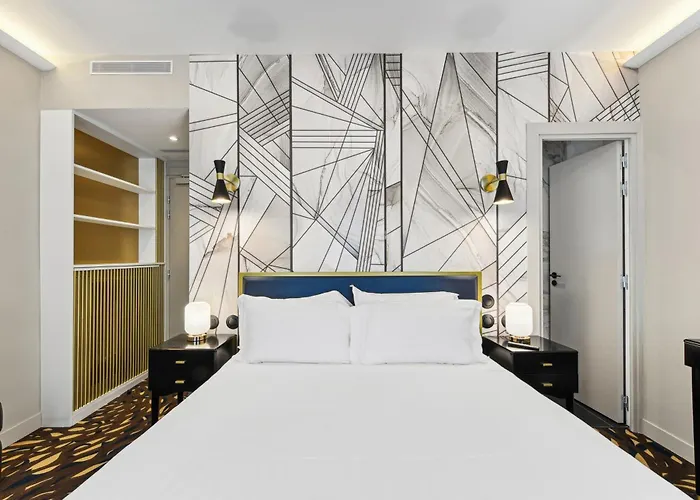Hotel Mondial Paris
