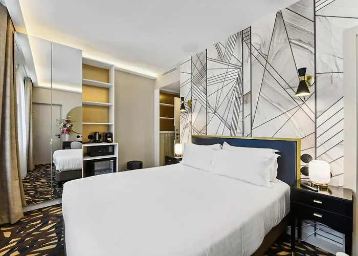 Hotel Mondial Paris