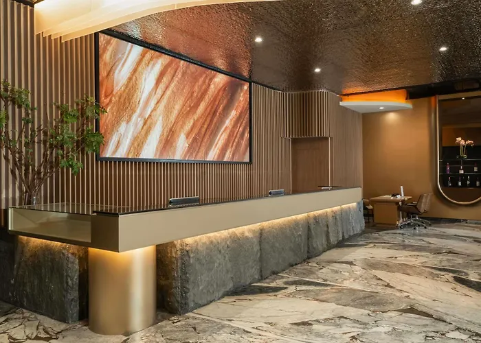 Mercure Surabaya Grand Mirama