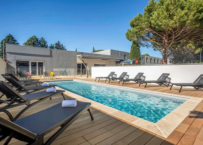 Ibis Carcassonne Est La Cite Hotel