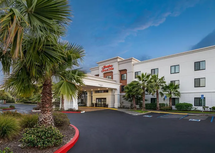 Hampton Inn & Suites Oakland Airport-Alameda