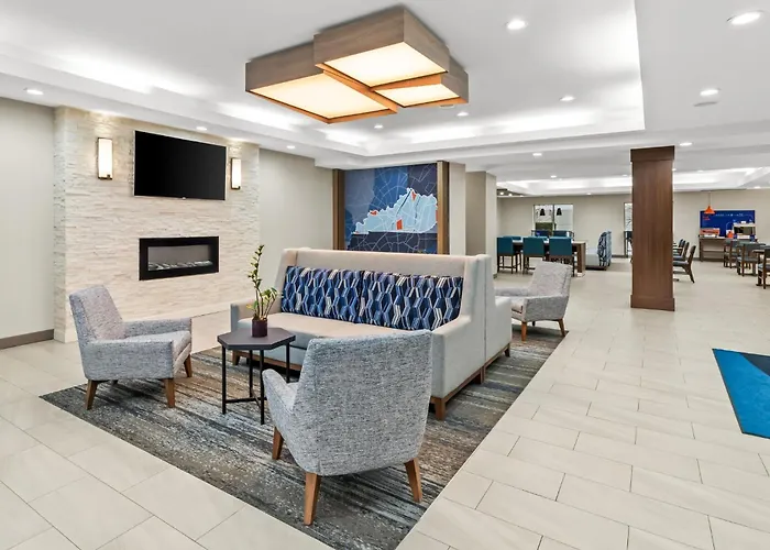 Holiday Inn Express & Suites Hebron - Cincinnati Airport By Ihg