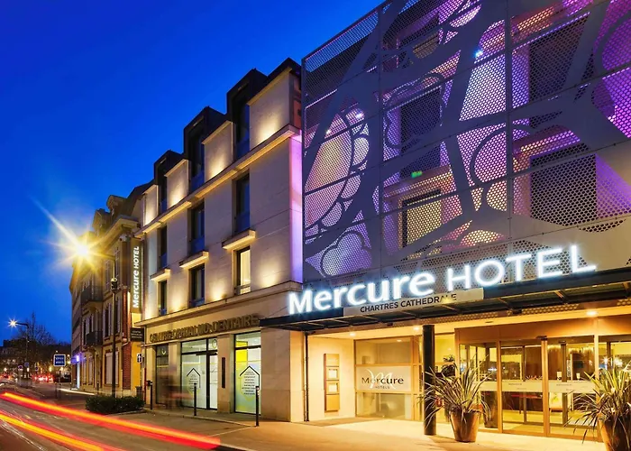Mercure Chartres Centre Cathedrale