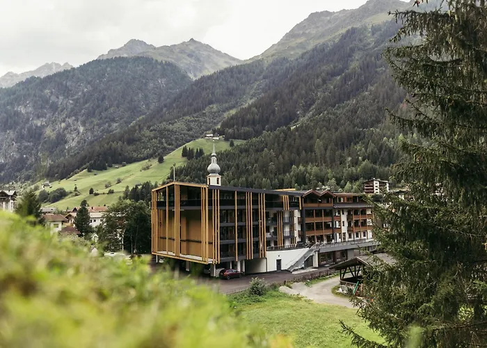 Hotel Kirchenwirt Kaunertal
