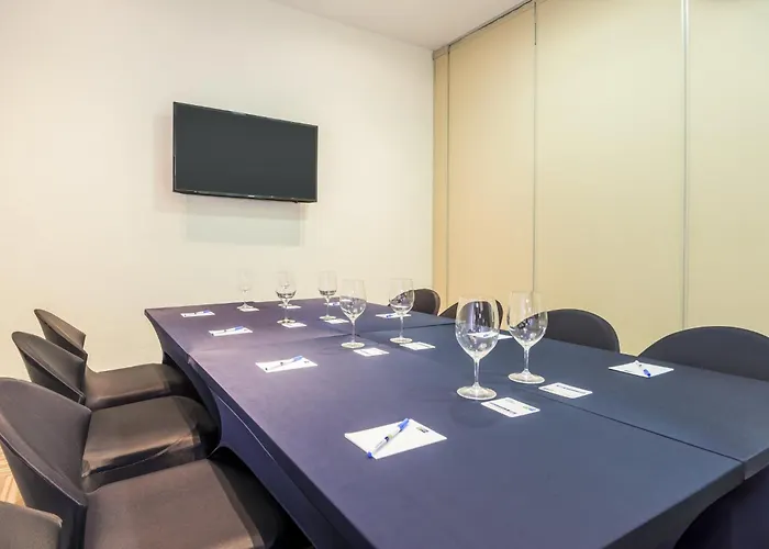 Holiday Inn Express Bogota - Parque La 93 By Ihg