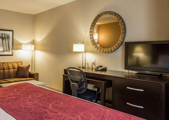 Comfort Suites Huntersville Near Lake Norman