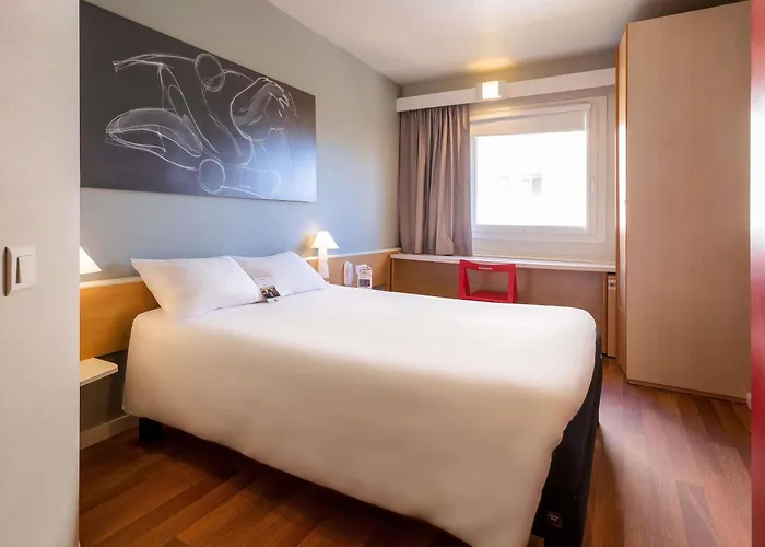Ibis Elche Hotel
