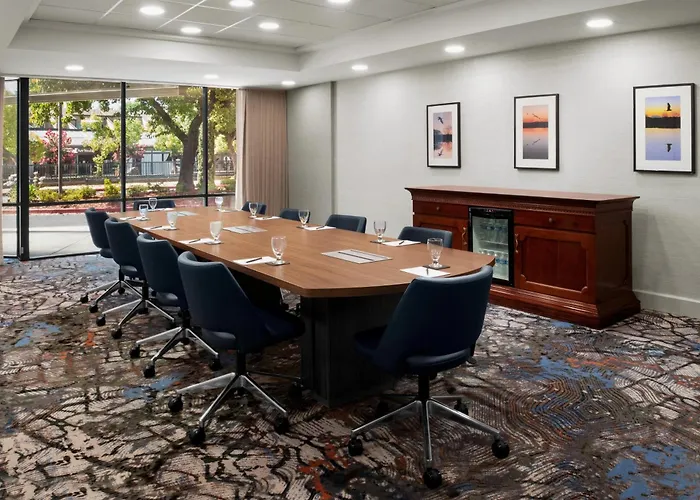 Hilton Stockton Hotel
