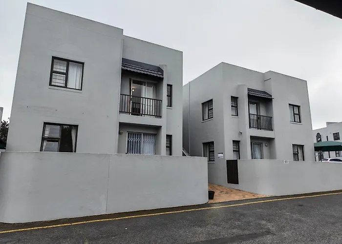 Serengeti Self Catering Units Bellville