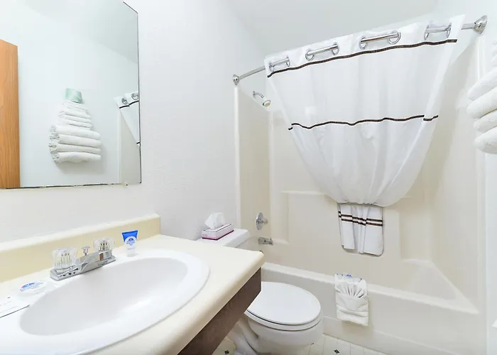 Americas Best Value Inn Kadoka