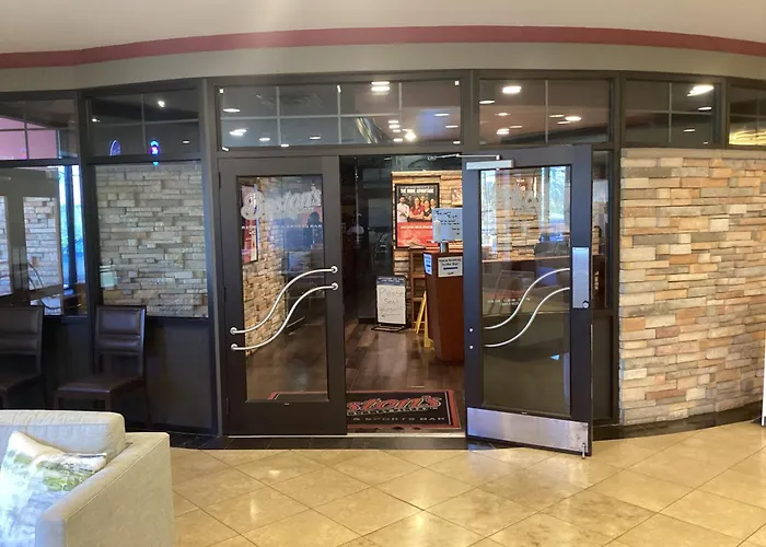 Wyndham Grand Executive Center Little Rock Airport Hotel