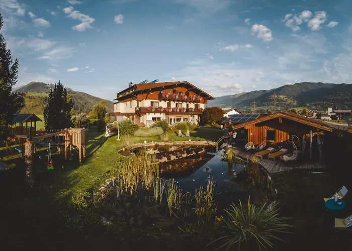 Simone'S Platzerl - Inklusive Taeglichem Freien Eintritt Tauern Spa - Nur 5 Gehminuten, Sommerkarte, Privatem Garten Mit Schwimmteich, Grill Und Saunabereich Kaprun