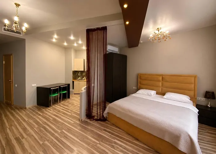 Seven Eleven Apartment Hotel In Most City Dnipro