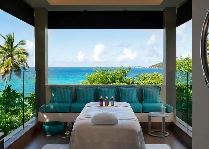 Raffles Seychelles Hotel Anse Lazio