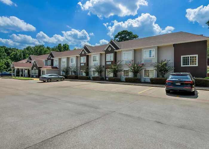 Quality Inn & Suites Longview I-20
