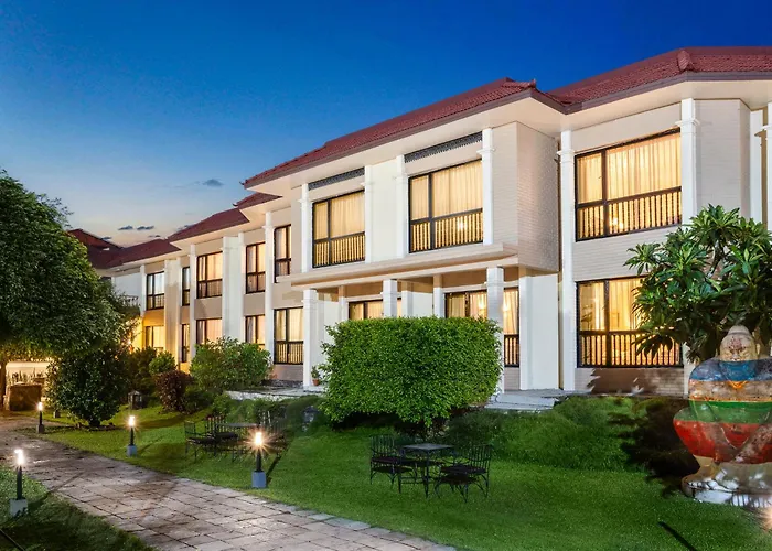 Hotel Pokhara Grande