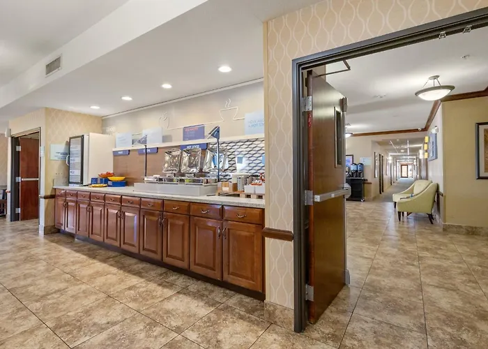 Holiday Inn Express & Suites Barstow - Route 66 By Ihg