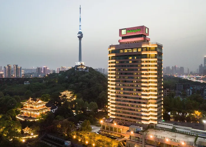 Holiday Inn Wuhan Riverside By Ihg