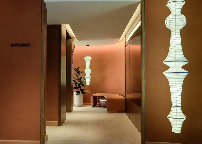 Muangphol Mansion Hotel กรุงเทพมหานคร