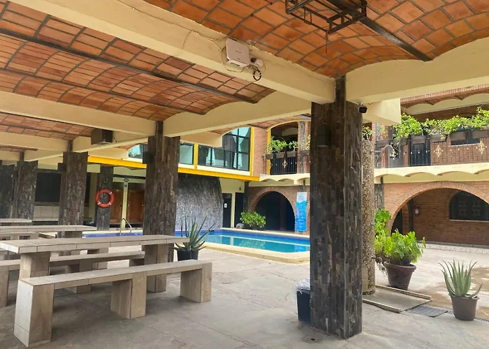 Hotel Lizmar Los Ayala
