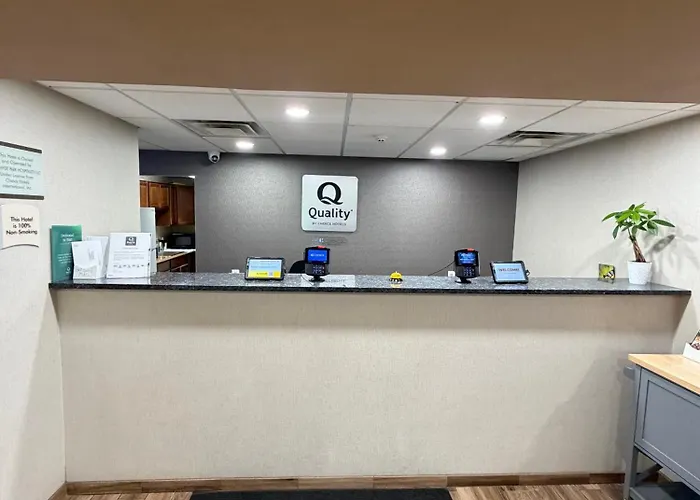 Quality Inn Hyde Park - Poughkeepsie North